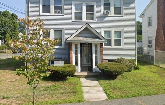 62 WILLOW AVE