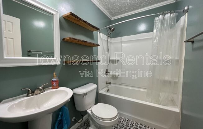1336 OAK KNLS DR