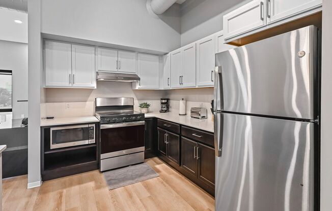 2 beds, 1 bath, 873 sqft, $1,510, Unit 2309