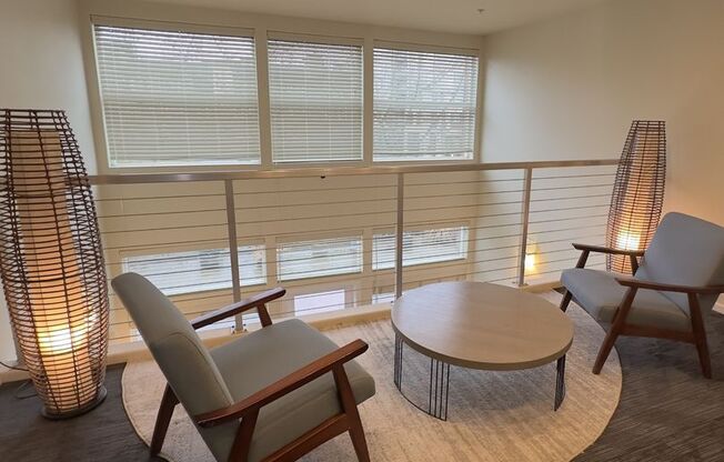 Studio, 1 bath, 165 sqft, $1,095, Unit 356