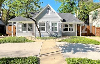 Charming 1/1 Duplex Near Lower Greenville For Rent!