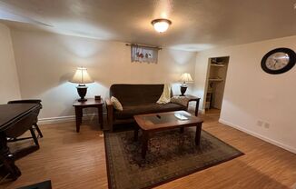 2 beds, 1 bath, $1,495, Unit 3