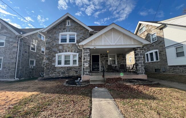 Gorgeous 5-Bedroom Single Family Home in Upper Darby! Available NOW!