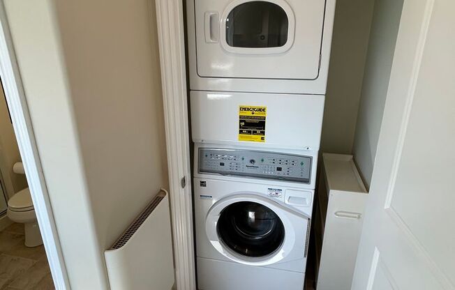 PRICE REDUCED!! Brand-New Glenview Highlands ADU with Stunning Bay & SFO Views – Utilities Included!