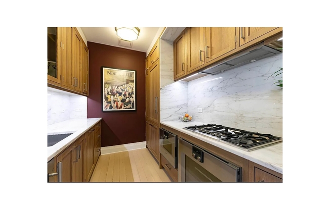 2 beds, 3.5 baths, 1,664 sqft, $23,500, Unit 45B