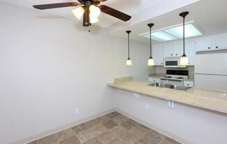 2 beds, 2 baths, $2,295, Unit 206