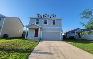 4 beds, 2.5 baths, $1,795