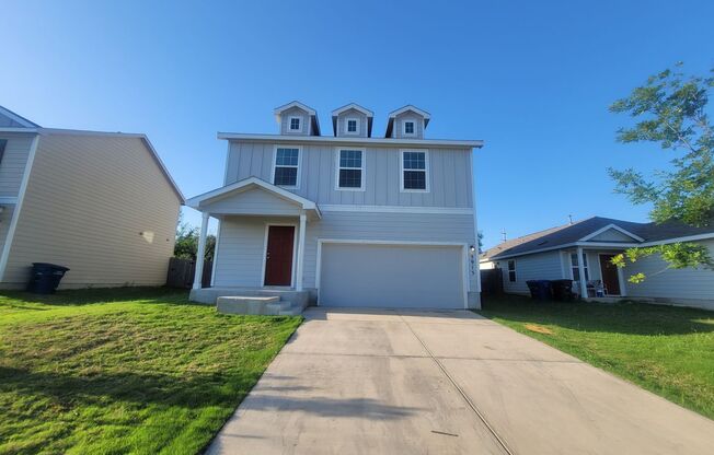 4 beds, 2.5 baths, $1,795