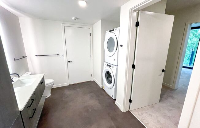 2 beds, 2 baths, 1,100 sqft, $6,495, Unit 401