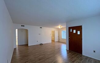 2 beds, 1 bath, $2,400