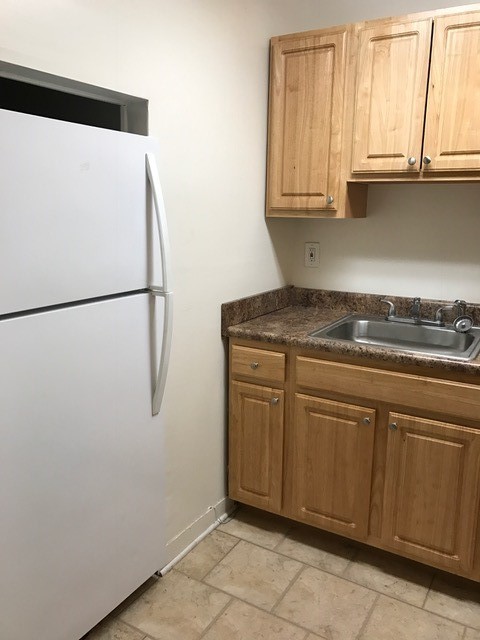 2 beds, 2 baths, 1,000 sqft, $1,699, Unit 50-2