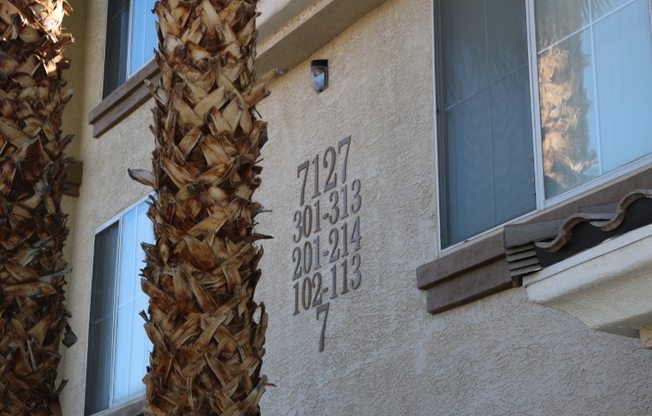 2 beds, 2 baths, $1,495, Unit Bldg. 7 -Clark County-