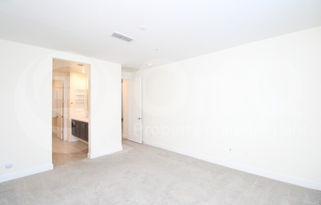 3 beds, 2.5 baths, 2,285 sqft, $3,199, Unit 44