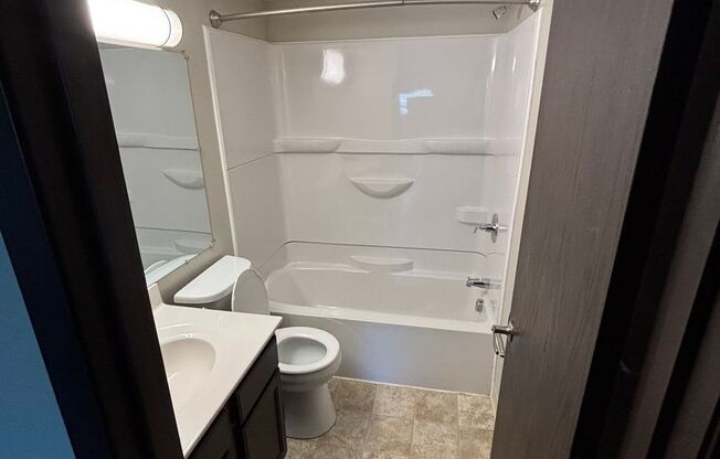 1 bed, 1 bath, 685 sqft, $1,099, Unit 181-11