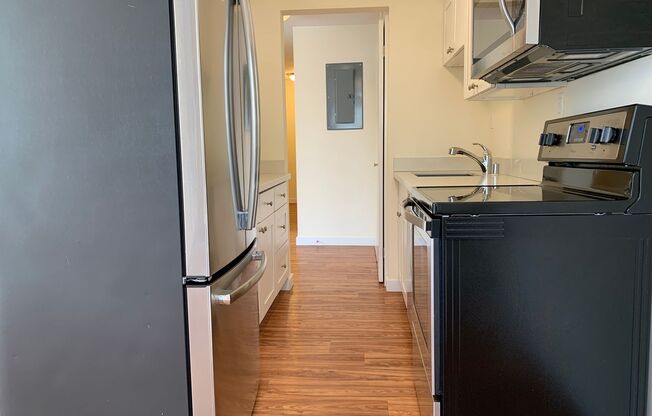 951 Wallingford Apts