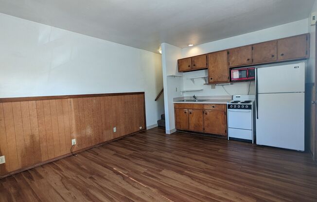 1 bed, 1 bath, $1,195