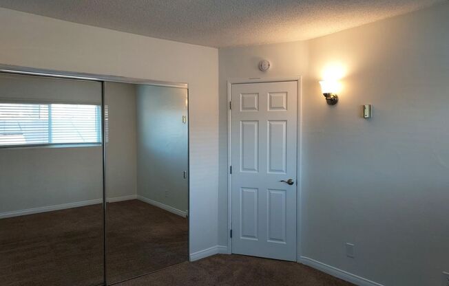 2 beds, 1 bath, 900 sqft, $2,395, Unit 06