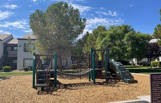 3 beds, 2 baths, $1,710, Unit # 2072