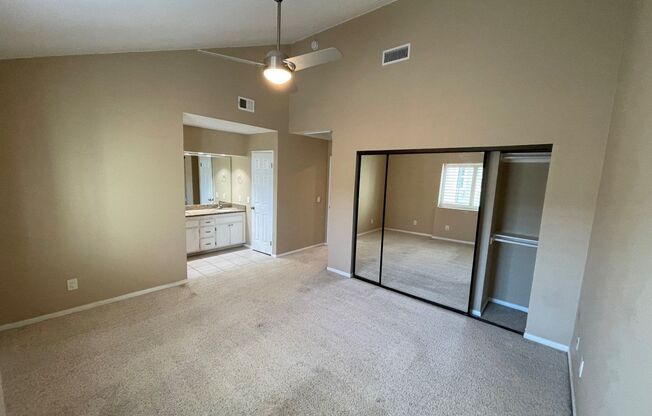 2 beds, 2.5 baths, $4,100