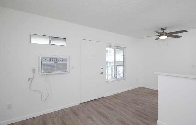 1 bed, 1 bath, $1,995, Unit 21