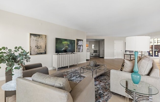 3 beds, 3.5 baths, 4,054 sqft, $22,000, Unit 1101
