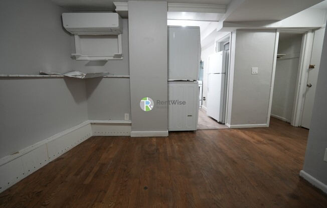 128 FULLER ST
