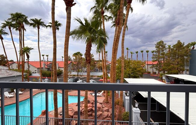 2 beds, 2 baths, $1,495, Unit Unit 724