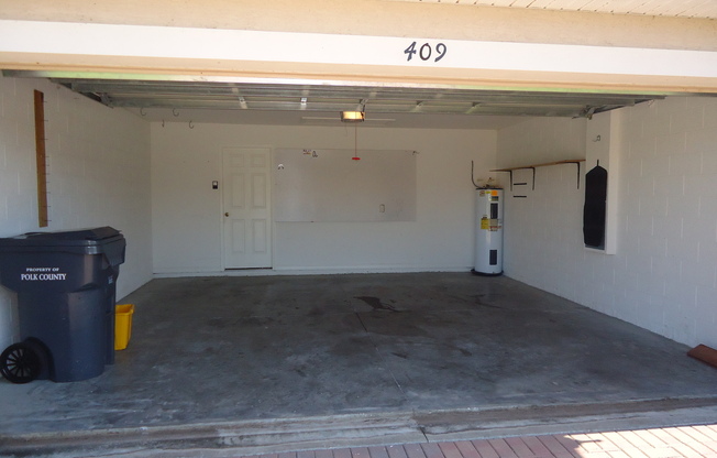 3 beds, 2 baths, $1,699