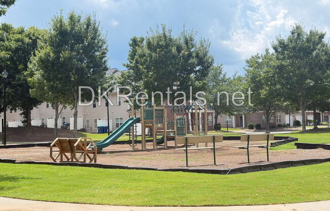 3 beds, 2.5 baths, 1,408 sqft, $1,750, Unit 3005