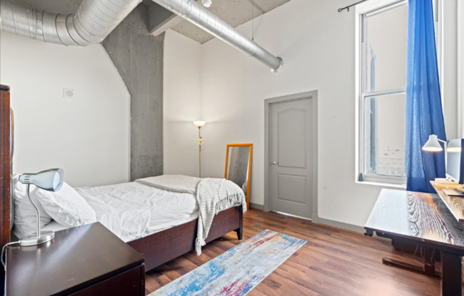 511 N Broad St 702