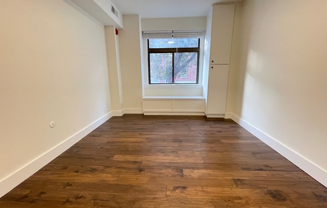 319 S 10th St Unit 234