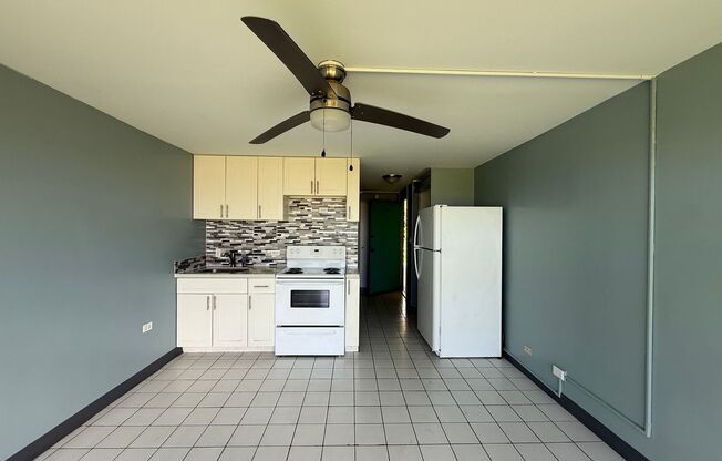 1 bed, 1 bath, $1,600, Unit # #A 122