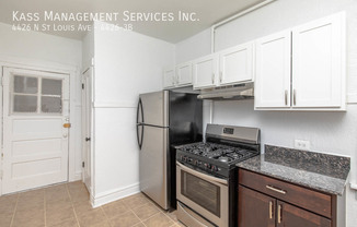 4426 N ST LOUIS AVE