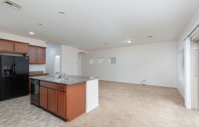 SW 3 bedroom home for $1,995 +sewer/trash-$2041