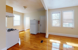 3 beds, 1 bath, 1,000 sqft, $1,650, Unit 2