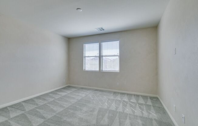 3 beds, 2.5 baths, $1,895