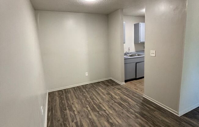 1 bed, 1 bath, 588 sqft, $1,050, Unit 511-307