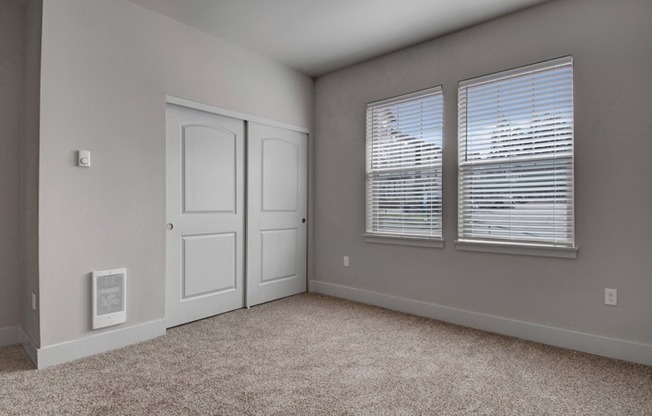 Spacious Bedroom | Tualatin Oregon Apartments | River Ridge
