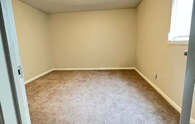 1 bed, 1 bath, 625 sqft, $1,099, Unit C11