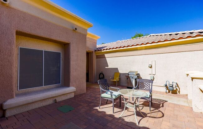 55+ Age Restricted Sun City Summerlin  @ Bed, 2 Bath Beauty