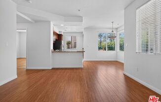 360 W Avenue 26