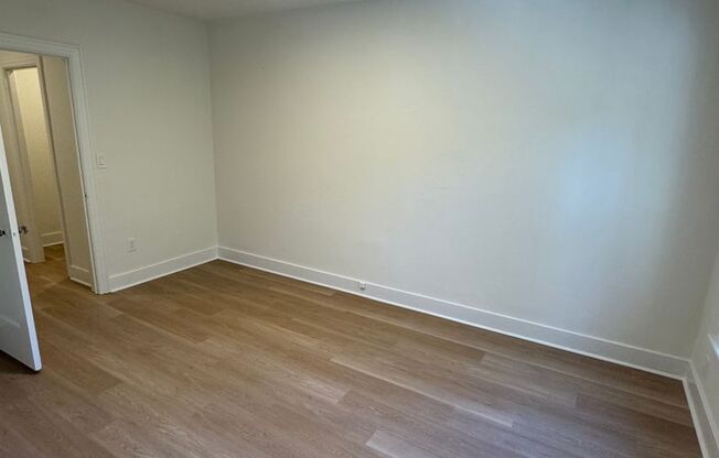 1 bed, 1 bath, 425 sqft, $1,646, Unit 409