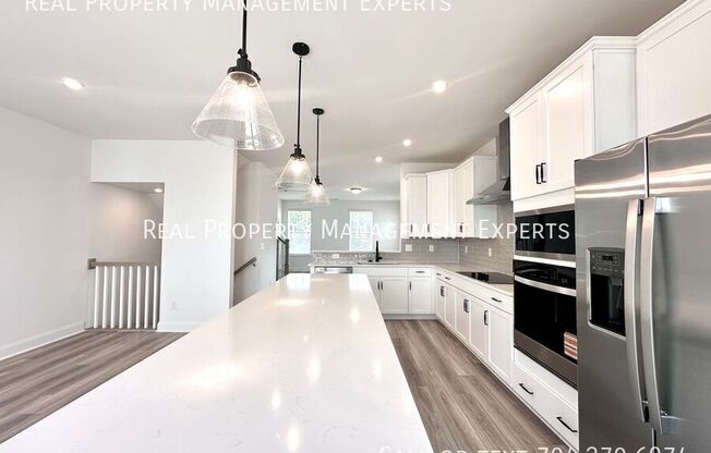 13013 MOON RD