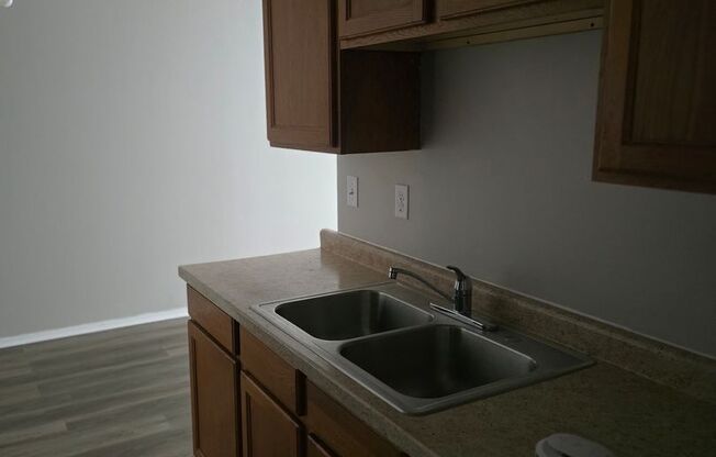 1 bed, 1 bath, $1,250, Unit 320