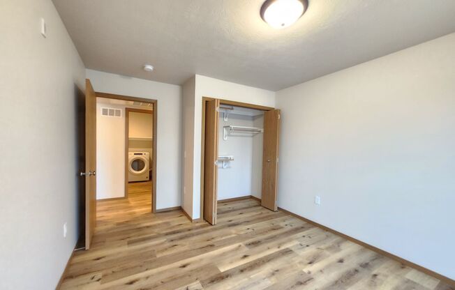 2 beds, 1 bath, 1,090 sqft, $1,230, Unit 107