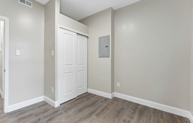 2 beds, 1 bath, $1,399, Unit 2