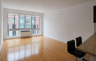 555 W 23 ST