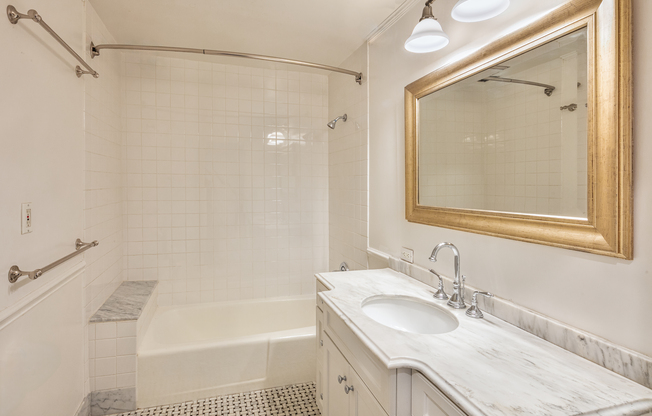 112 W 78 ST