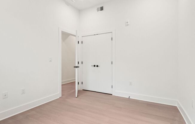 3 beds, 2 baths, 1,250 sqft, $3,667, Unit 110