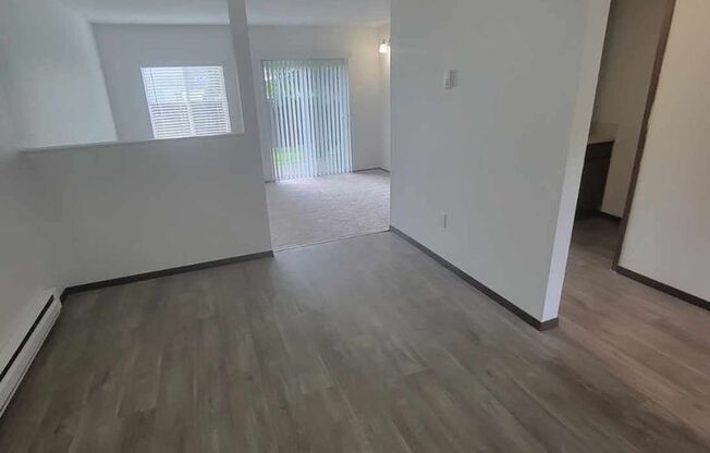 2 beds, 1.5 baths, 1,100 sqft, $2,150, Unit M